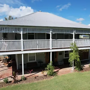 https://montrose-on-moore.queenslandhotels.net